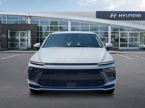 New 2026 Hyundai Sonata SE FWD image 12