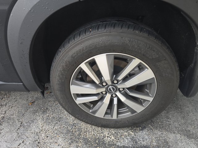 Certified 2024 Nissan Pathfinder SL w/ Lighting Package (N92) AWD/4WD image 26