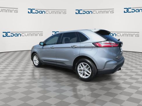 Used 2023 Ford Edge SEL AWD/4WD image 6
