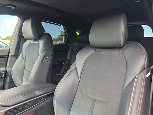 Used 2022 Genesis GV70 3.5T Sport w/ Sport Prestige Package AWD/4WD image 26