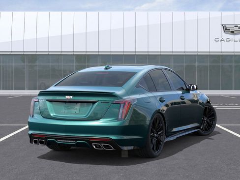 New 2026 Cadillac CT5 V image 4
