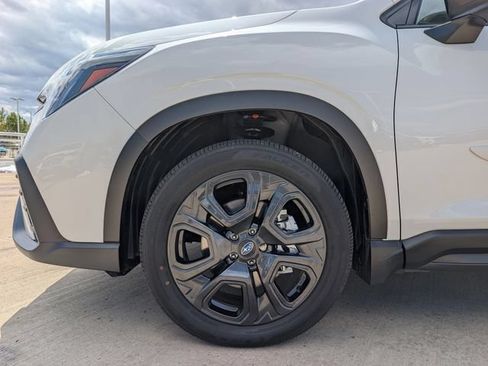 Used 2025 Subaru Ascent Bronze Edition AWD/4WD image 11