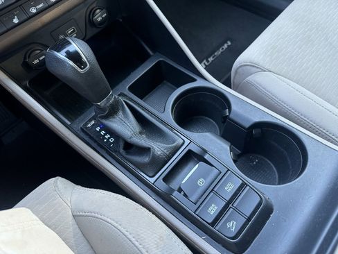 Used 2021 Hyundai Tucson SEL image 20