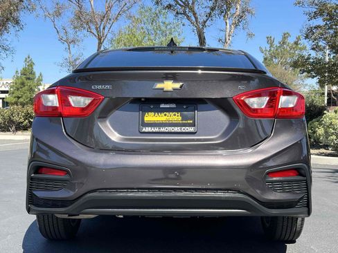 Used 2017 Chevrolet Cruze LT w/ RS Package FWD image 47