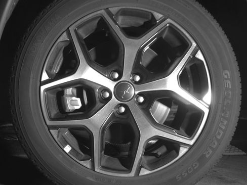 Used 2025 Jeep Compass Limited image 12