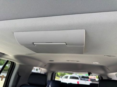 Used 2019 Chevrolet Tahoe LT RWD image 55