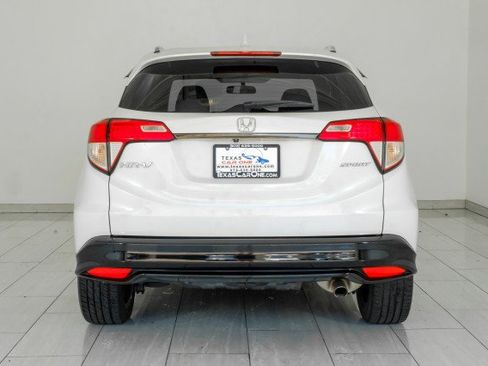 Used 2021 Honda HR-V Sport image 7