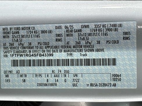 Used 2025 Ford F150 Raptor AWD/4WD image 40