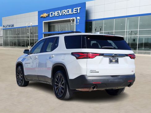 Used 2022 Chevrolet Traverse RS image 5
