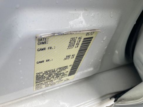 Used 2017 Nissan Altima 2.5 SR FWD image 34