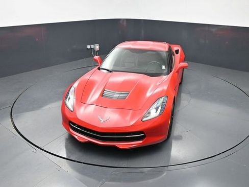 Used 2019 Chevrolet Corvette Stingray Coupe w/ 2LT Preferred Equipment Group RWD image 17
