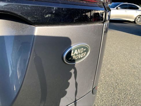 Used 2020 Land Rover Range Rover Velar S AWD/4WD image 10