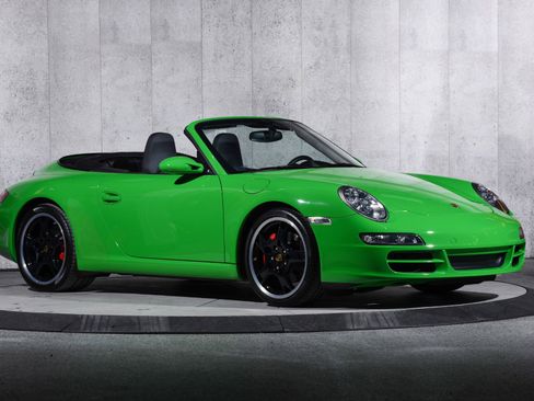 Used 2008 Porsche 911 Carrera S image 2