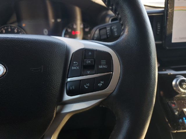Used 2022 Ford Explorer Limited w/ Equipment Group 301A AWD/4WD image 27
