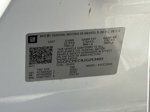 Used 2018 Chevrolet Silverado 1500 Custom w/ Custom Convenience Package RWD image 13