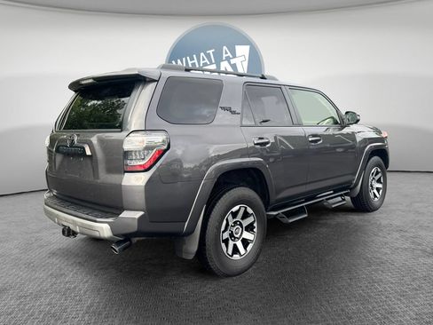 Used 2023 Toyota 4Runner TRD Off-Road Premium w/ Off Road Premium Plus Package AWD/4WD image 3