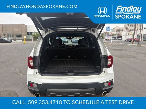 Used 2023 Honda Passport TrailSport image 11