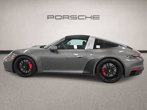 Certified 2023 Porsche 911 Targa 4 GTS AWD/4WD image 2