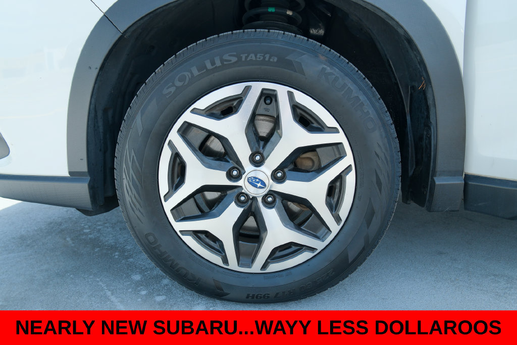 Used 2023 Subaru Forester Premium AWD/4WD image 10