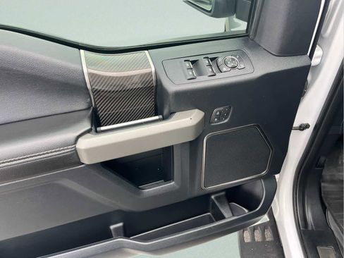 Used 2020 Ford F150 Raptor w/ Equipment Group 802A Luxury image 29