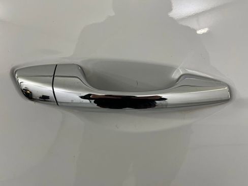 Used 2017 Hyundai Santa Fe SE image 50