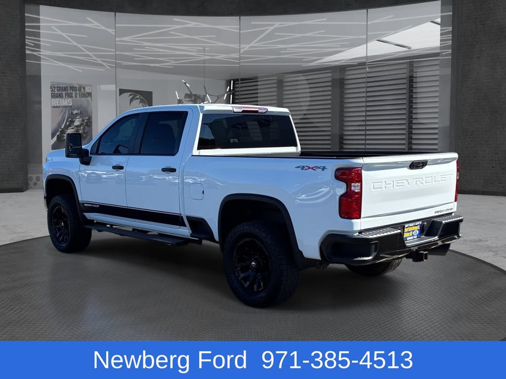 Used 2023 Chevrolet Silverado 2500 Custom w/ Custom Value Package AWD/4WD image 7