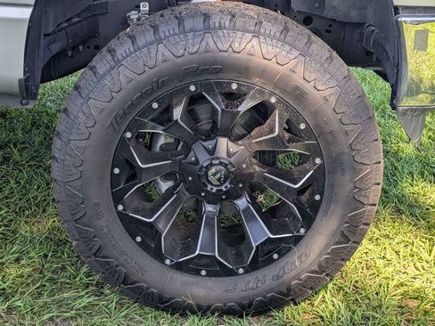 Used 2025 Ford F150 XLT w/ Equipment Group 301A Standard AWD/4WD image 11