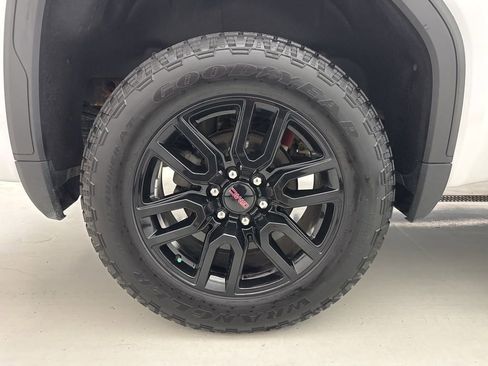 Used 2023 GMC Sierra 1500 Elevation w/ Elevation Premium Package image 8
