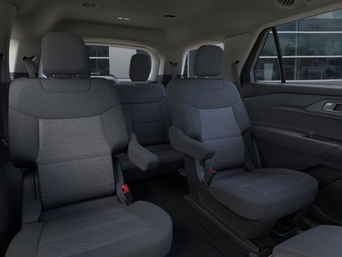 New 2026 Ford Explorer Active RWD image 13