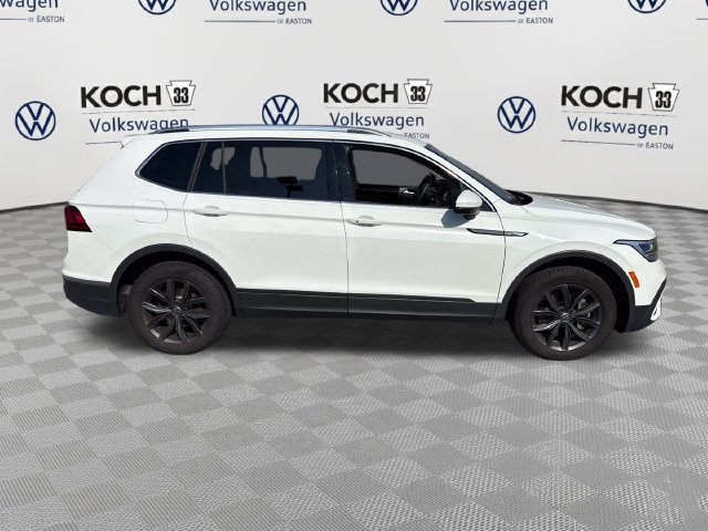 Used 2024 Volkswagen Tiguan SE AWD/4WD image 9