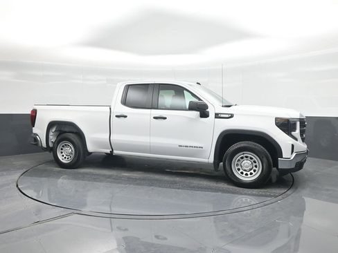 Used 2024 GMC Sierra 1500 Pro w/ Pro Value Package image 11