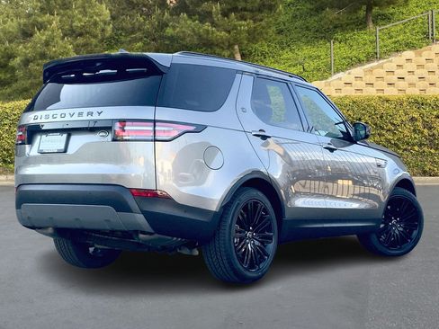 Used 2019 Land Rover Discovery HSE AWD/4WD image 12