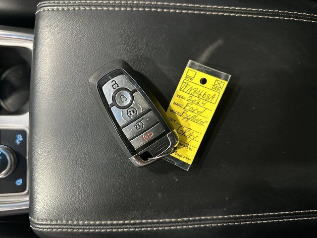 Used 2024 Ford Explorer Limited w/ Limited Technology Package AWD/4WD image 33