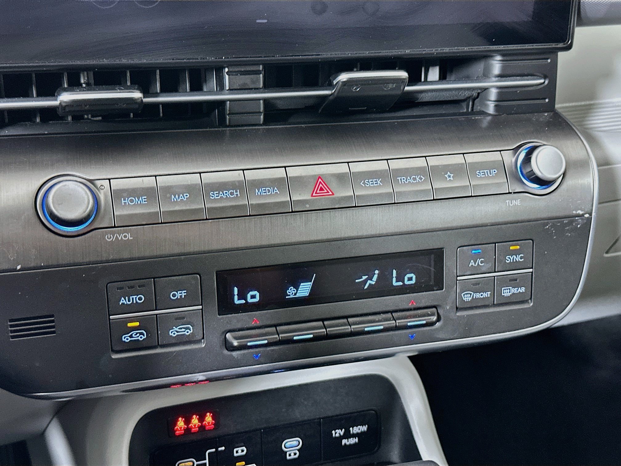 Used 2025 Hyundai Kona SEL FWD image 23