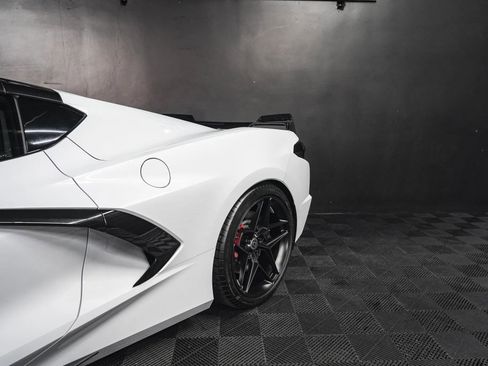 Used 2021 Chevrolet Corvette Stingray Coupe 2D w/ Z51 Performance Package image 10