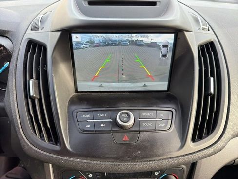 Used 2018 Ford Escape SEL image 9