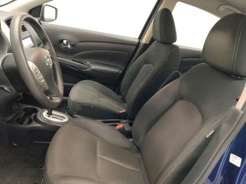 Used 2019 Nissan Versa SV FWD image 17