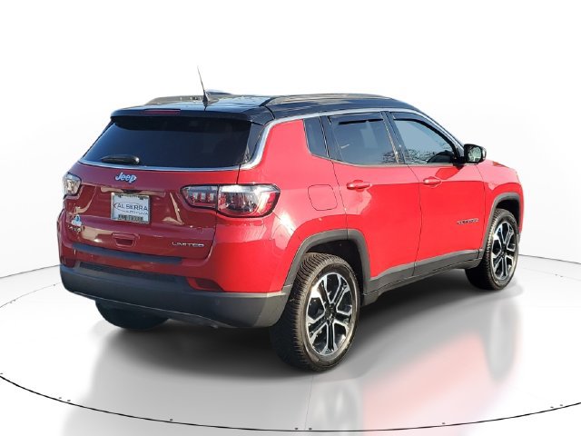 Used 2024 Jeep Compass Limited AWD/4WD image 4