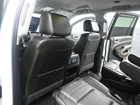 Used 2019 GMC Yukon Denali image 8
