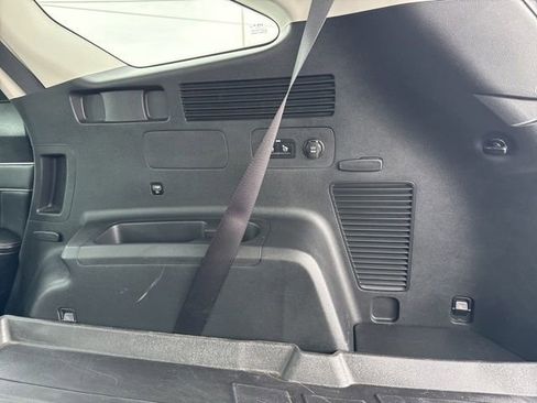 Used 2023 Kia Sorento SX image 44