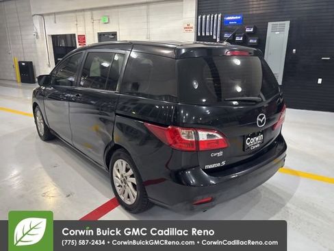 Used 2014 MAZDA MAZDA5 Sport image 6