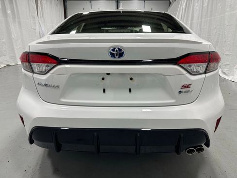 Used 2025 Toyota Corolla SE FWD image 6