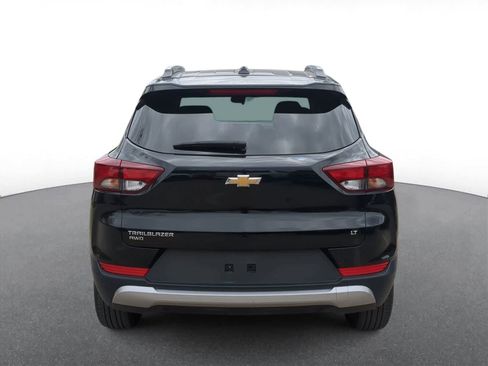 Used 2025 Chevrolet TrailBlazer LT AWD/4WD image 7