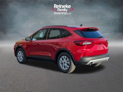 New 2026 Ford Escape Active image 8