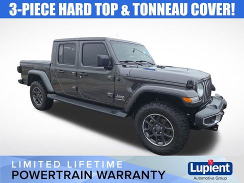 Used 2022 Jeep Gladiator Overland w/ Popular Equipment Package AWD/4WD image 1