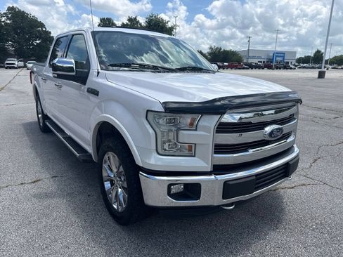 Used 2016 Ford F150 Lariat w/ Equipment Group 502A Luxury AWD/4WD image 3