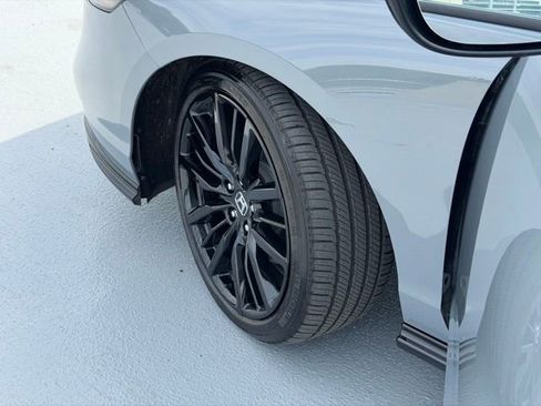 Certified 2023 Honda Accord Touring image 28