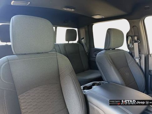 New 2026 RAM 2500 Big Horn AWD/4WD image 14