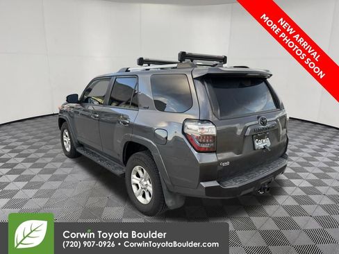 Used 2020 Toyota 4Runner SR5 Premium AWD/4WD image 5