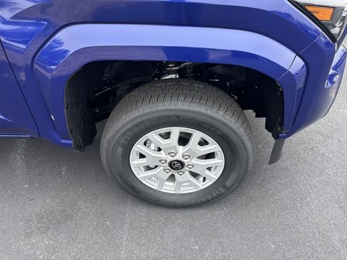 New 2025 Toyota Tacoma 2WD Double Cab image 11